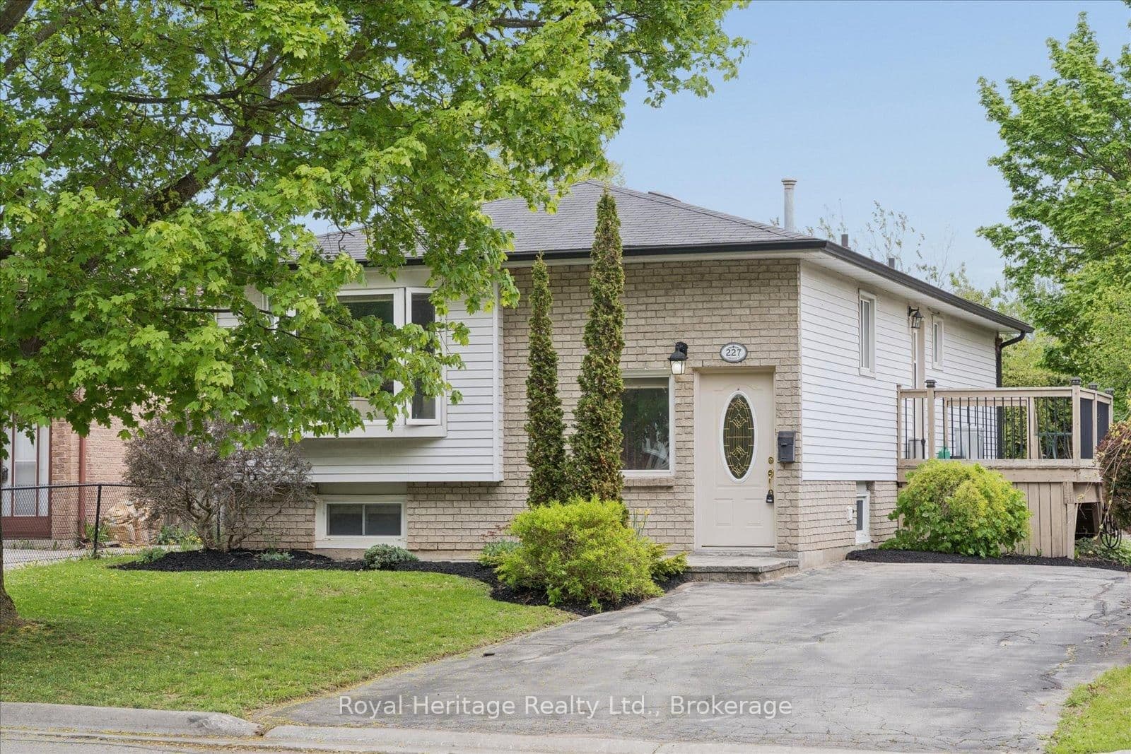 3-bedroom Detached at 227 Limerick Street