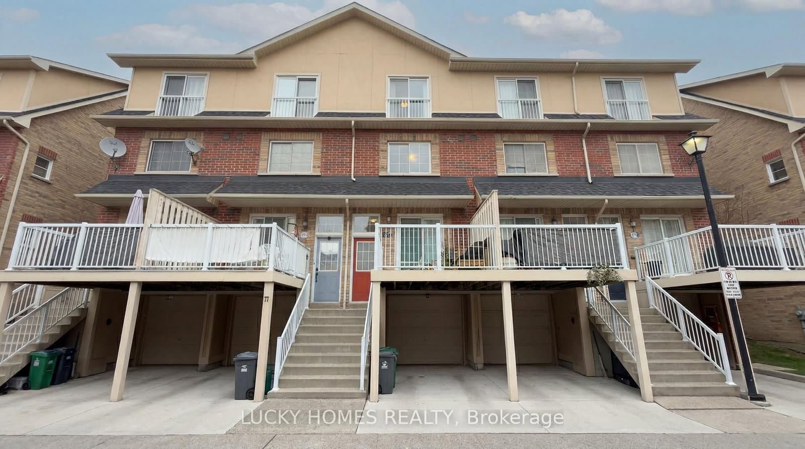 3-bedroom Att/Row/Townhouse at 76 - 1775 Valley Farm Rd Road