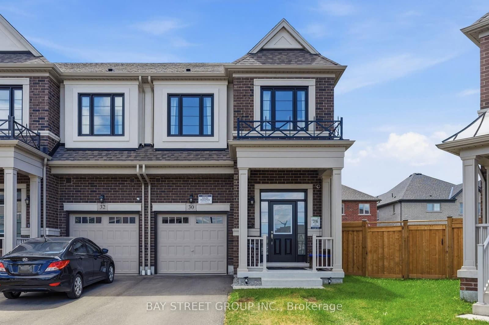 3-bedroom Att/Row/Townhouse at 30 Velvet Drive