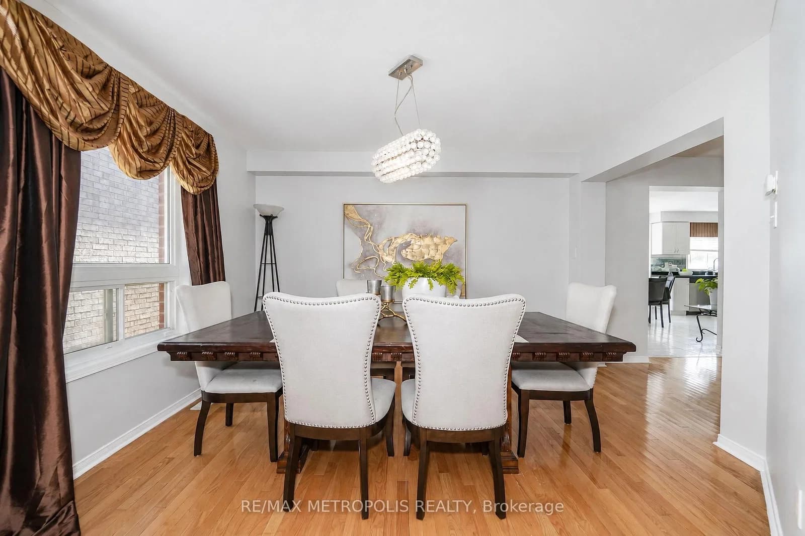 4-bedroom Detached at 58 Dunwell Crescent