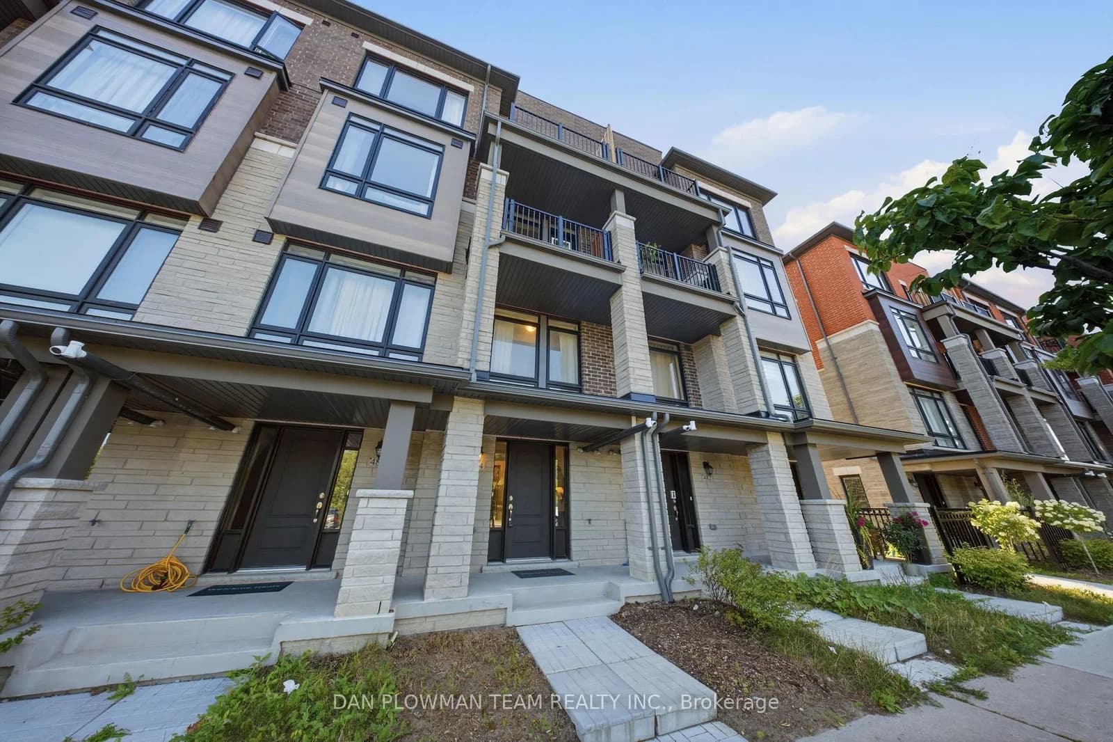 2-bedroom Condo Townhouse at 484 Salem Road