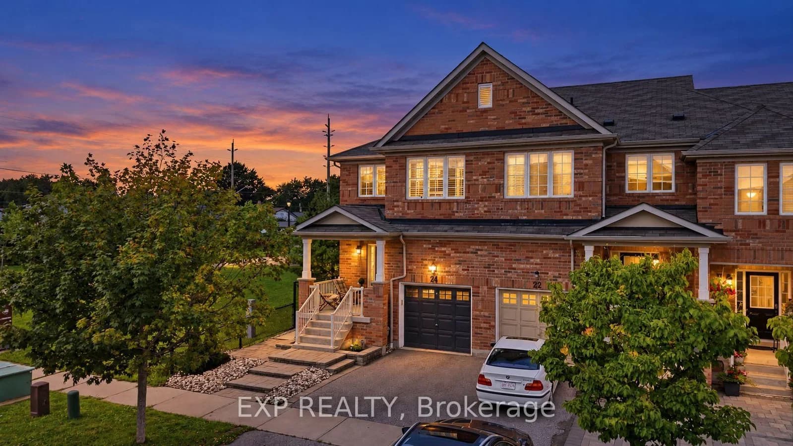 3-bedroom Att/Row/Townhouse at 24 Hickman Road