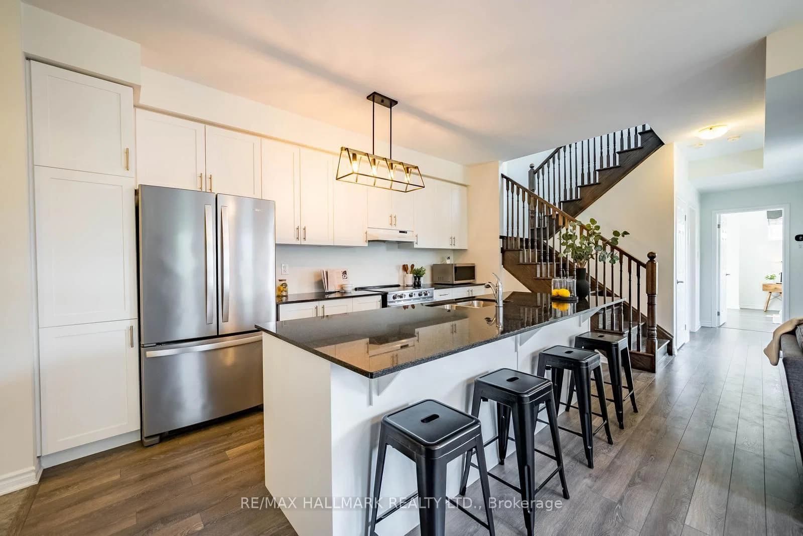 3-bedroom Condo Townhouse at 503 - 1148 Dragonfly Avenue
