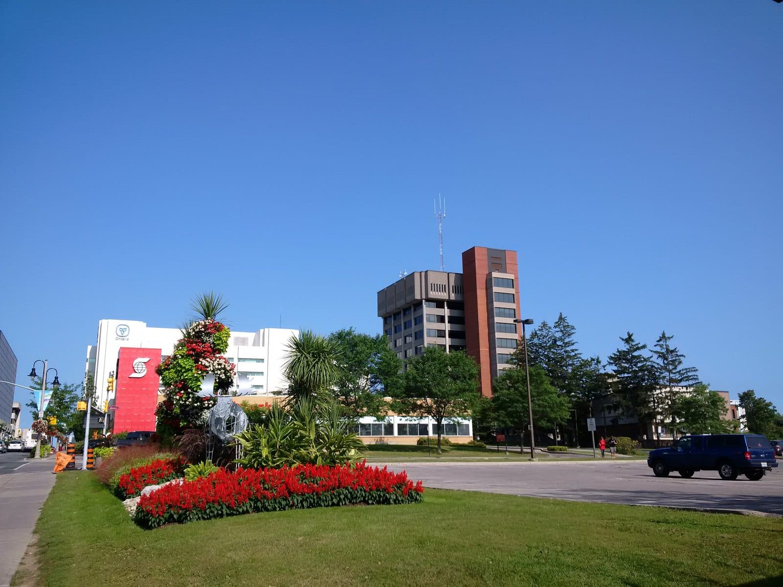 Oshawa City Hall in summer