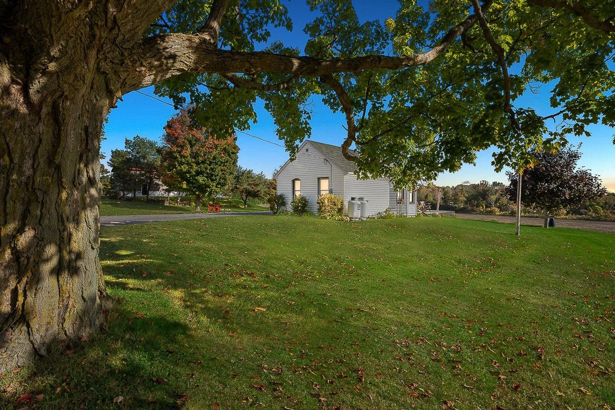 1283 Stacey Rd