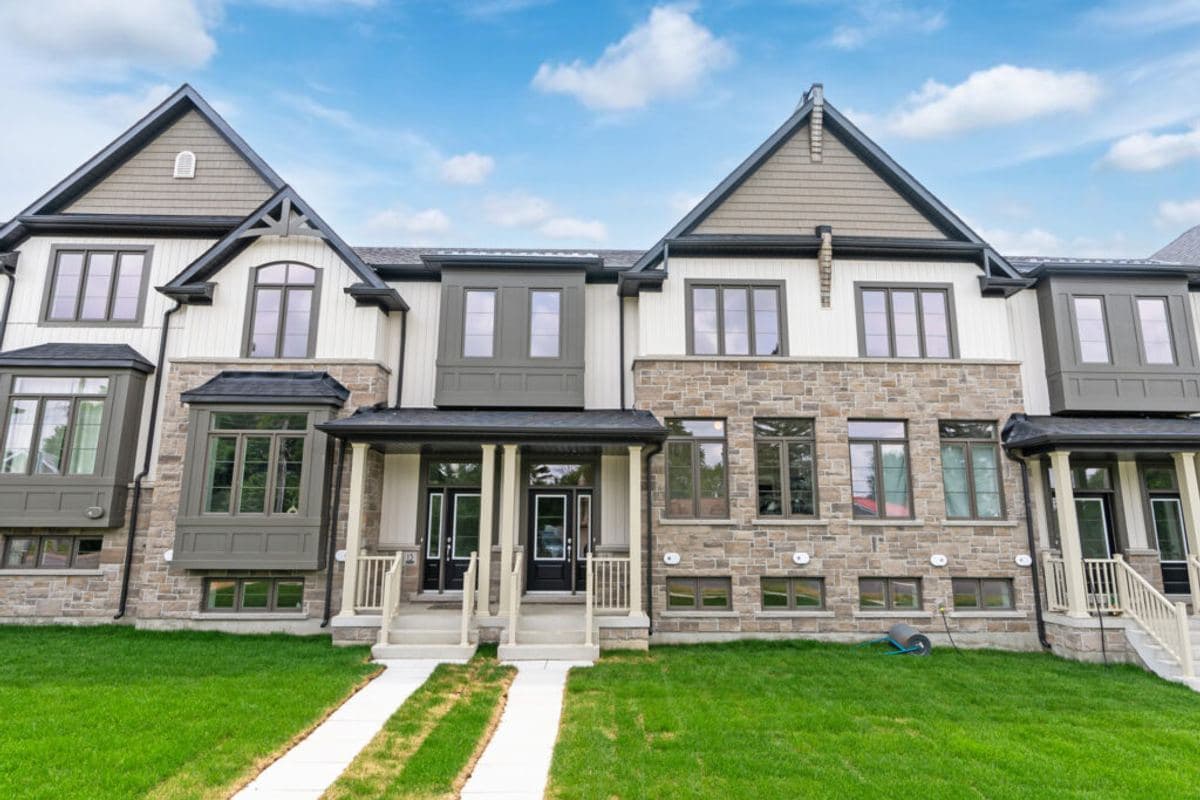 How Real Estate Commissions Work in Ontario (2026 Update)