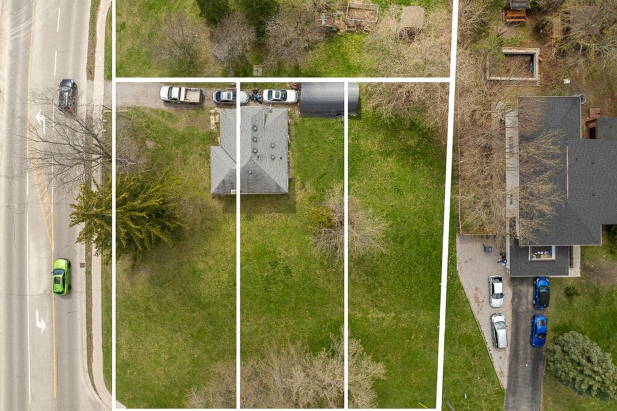 2030 Ritson Rd North