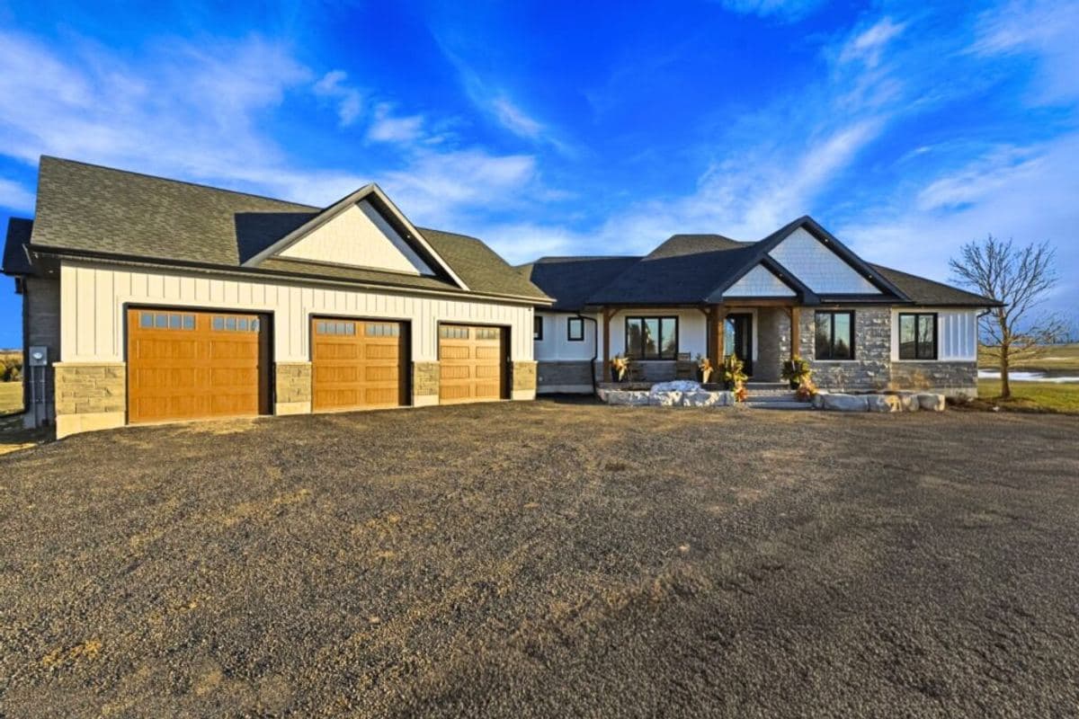 252 Hwy 7A