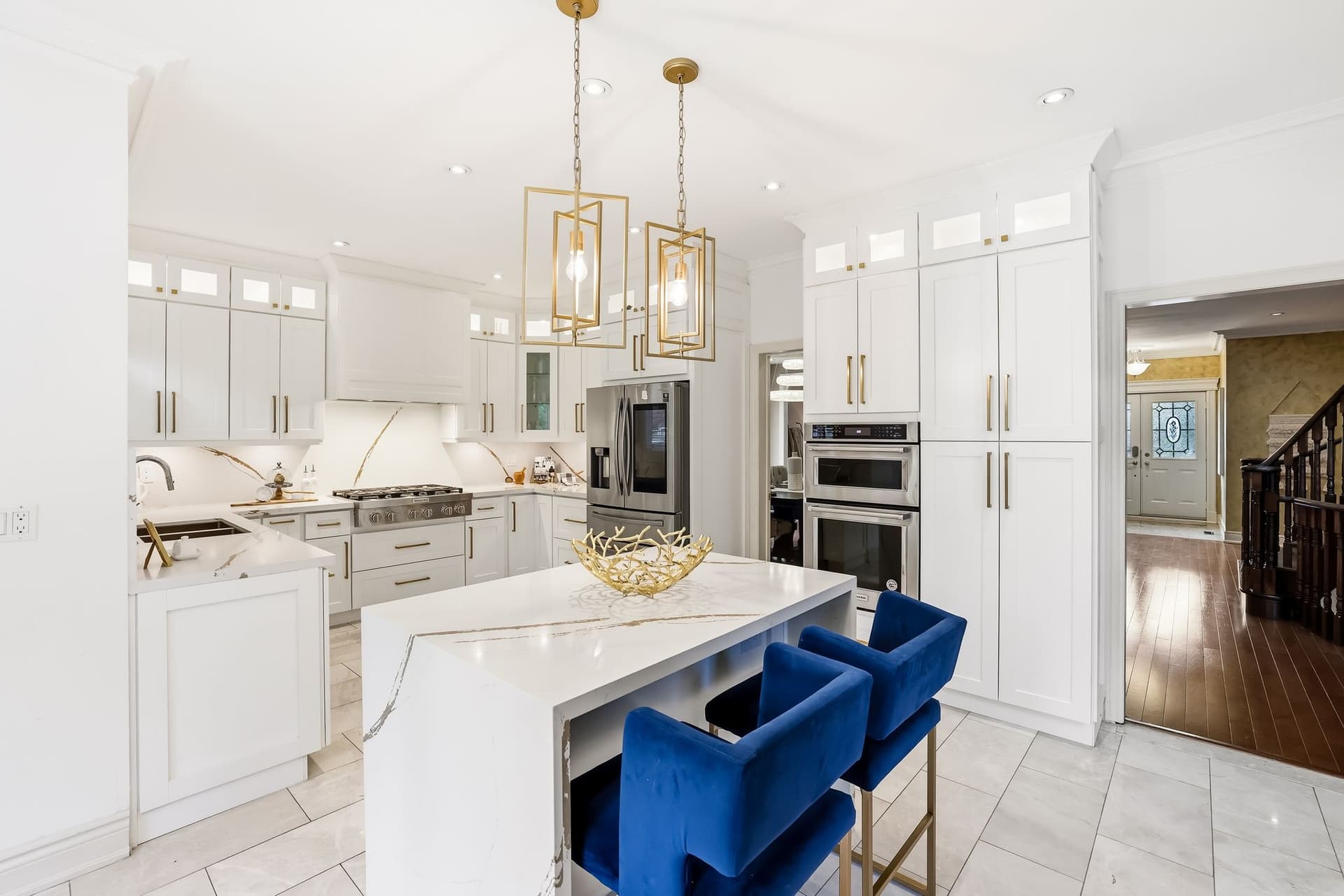 A Redesigned Chef's Kitchen Built To Gather Around