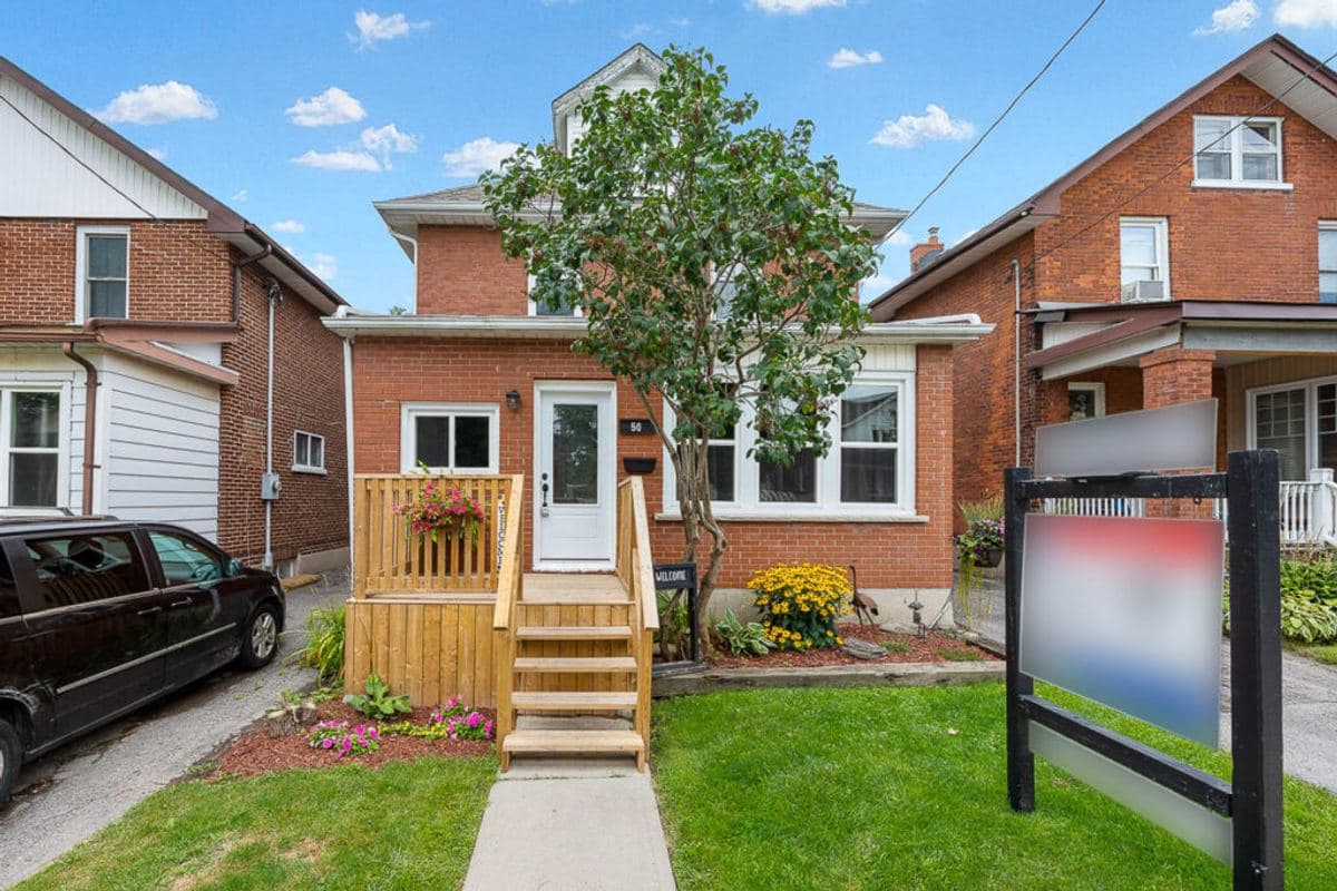 50 Oshawa Blvd N