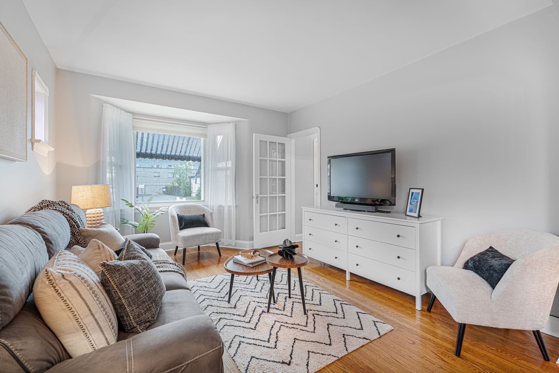 A Floor Plan That Lives Bigger Than It Measures