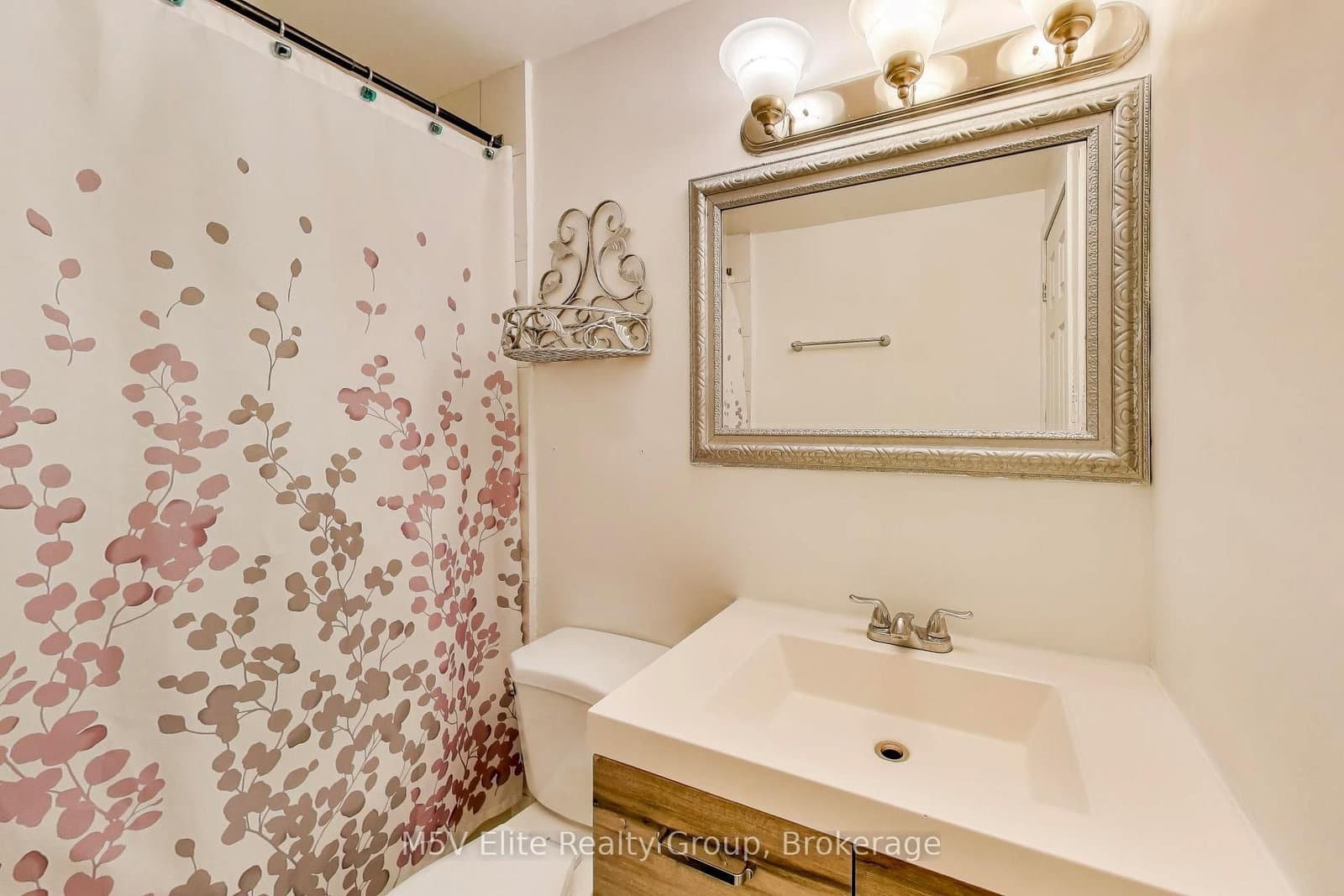 105 Dovedale, 10, Whitby - Photo 17 of 26