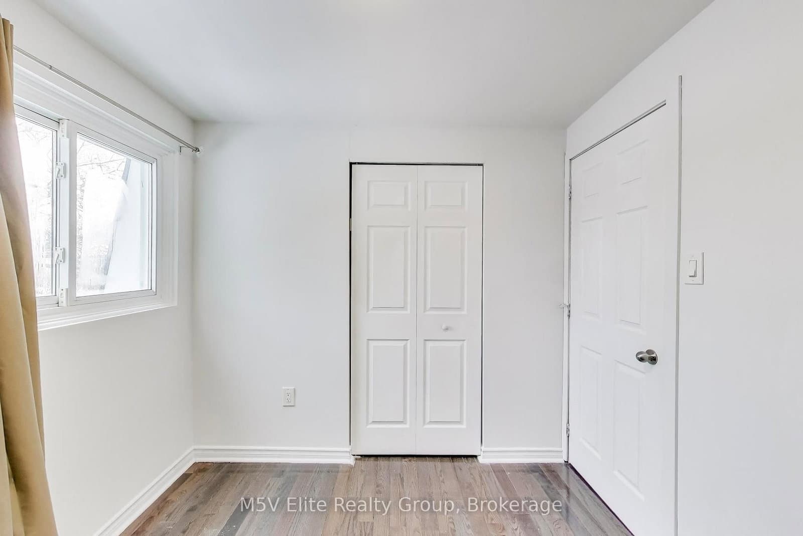 105 Dovedale, 10, Whitby - Photo 25 of 26