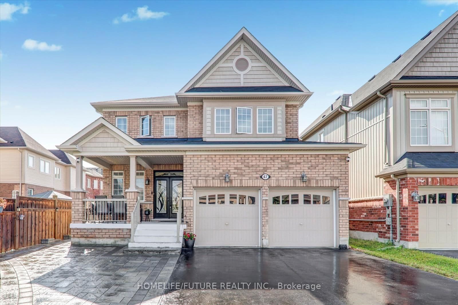 10 Henry Smith Ave, Bowmanville