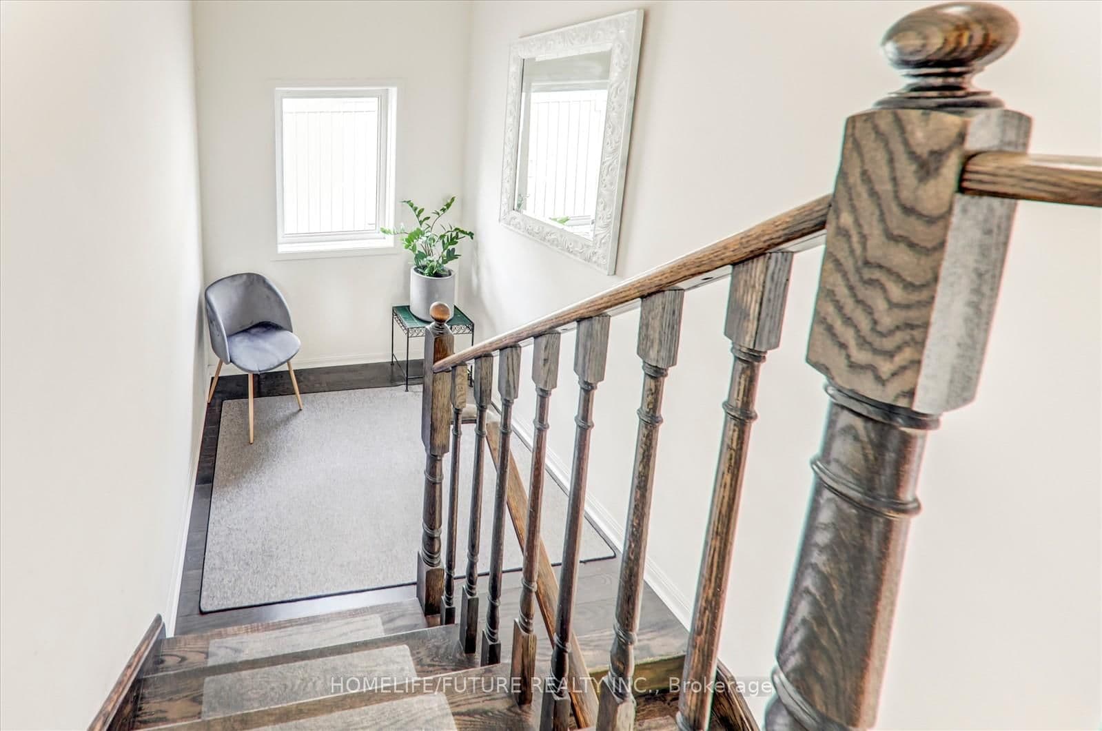 10 Henry Smith Ave, Bowmanville - Photo 20 of 35