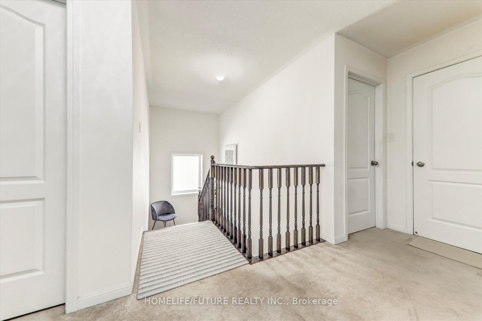 10 Henry Smith Ave, Bowmanville - Photo 31 of 35
