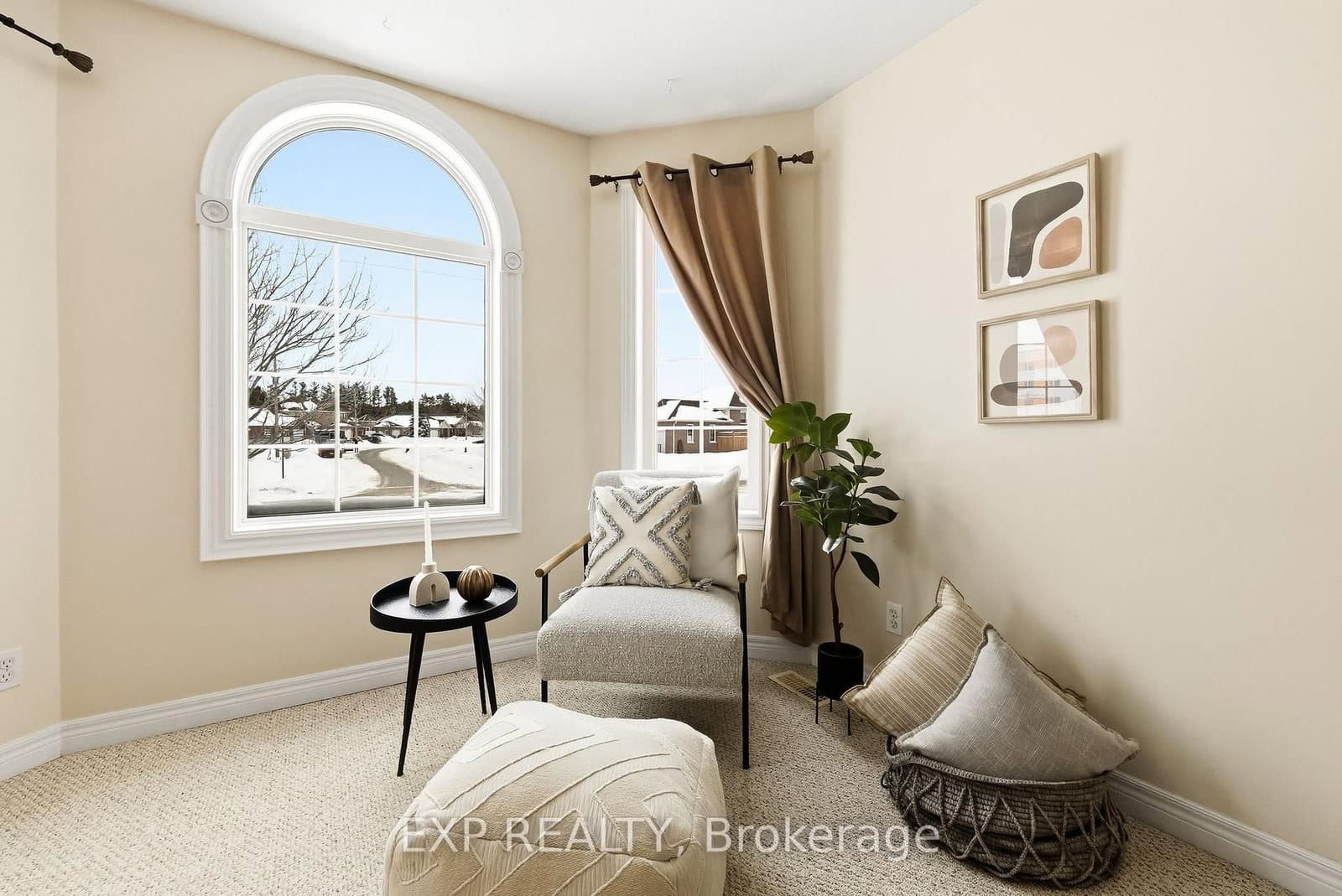 10 McGibbon Blvd, Lindsay - Photo 10 of 40