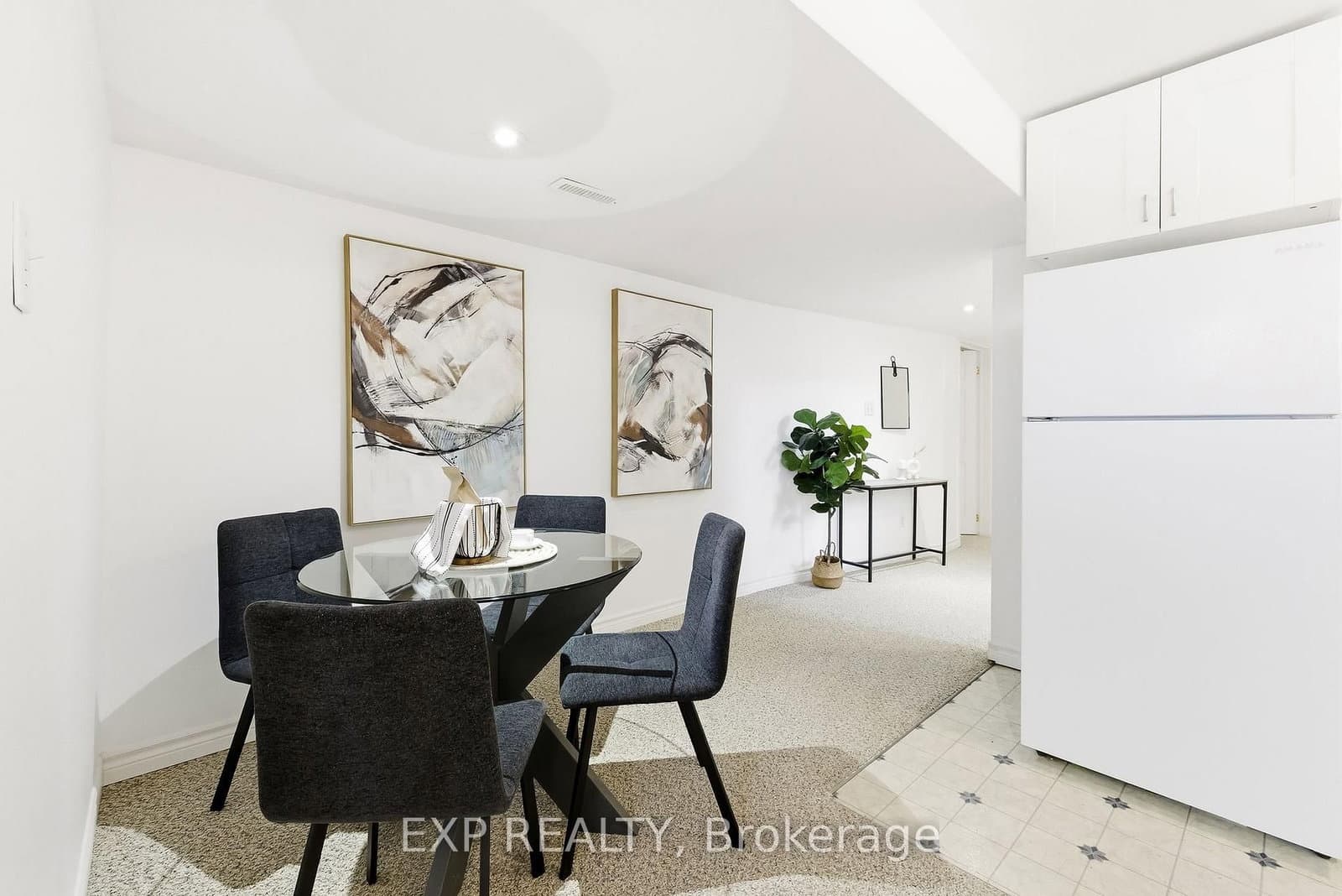 10 McGibbon Blvd, Lindsay - Photo 30 of 40