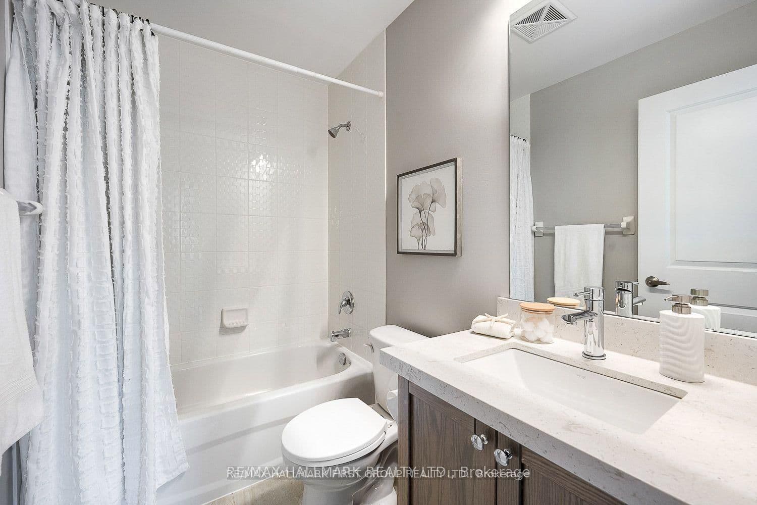 84 Aspen Spring Dr, 103, Bowmanville - Photo 21 of 34