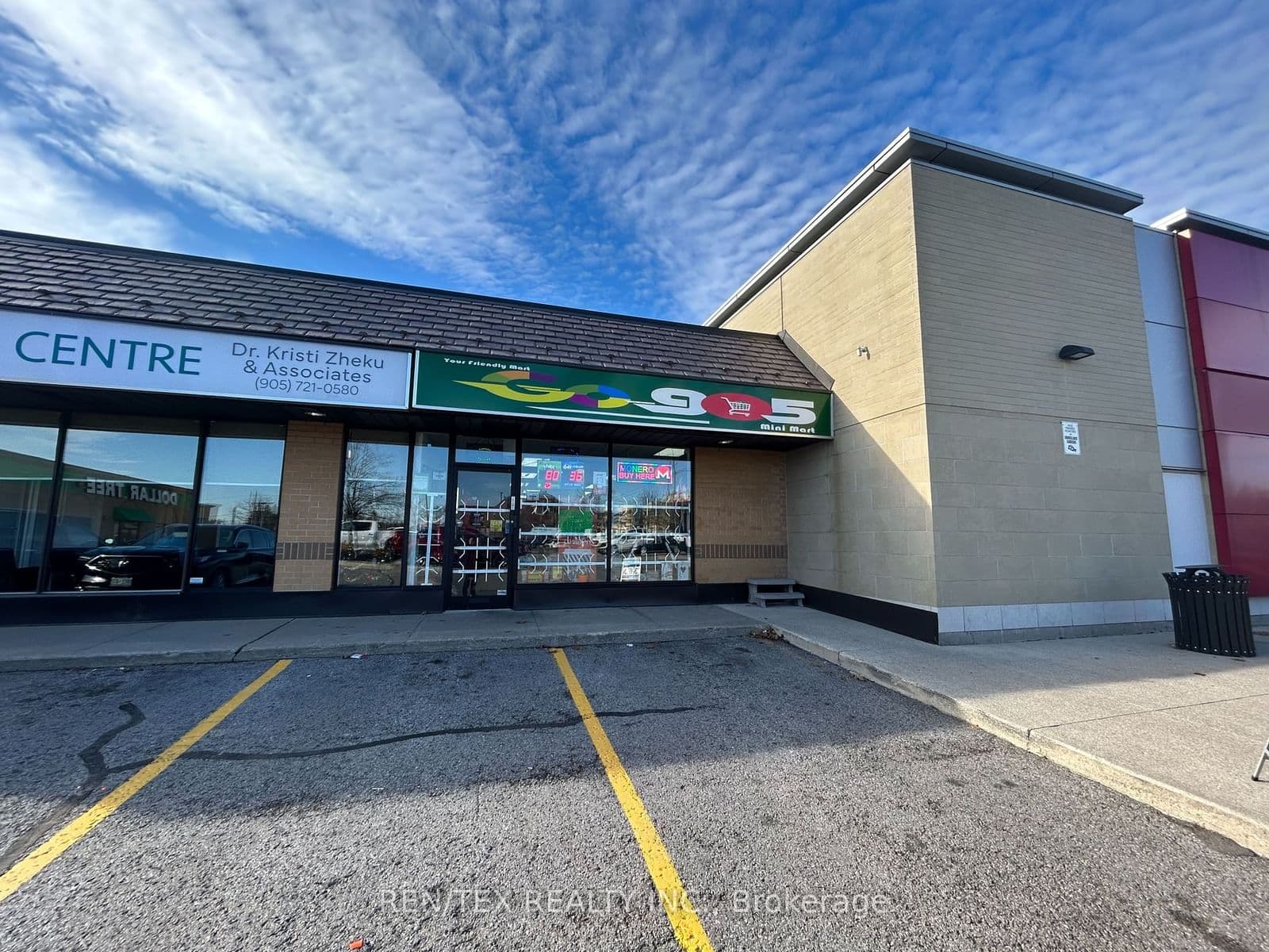 1044 King St E, Oshawa