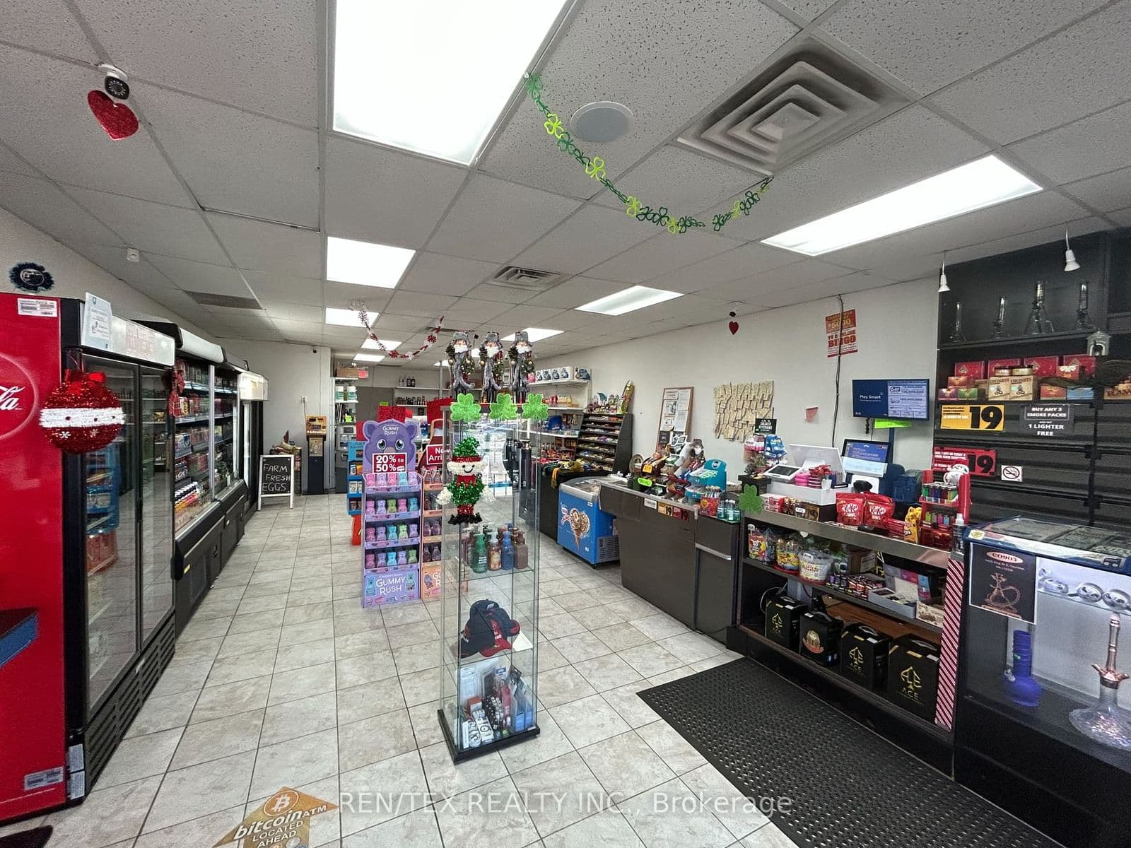 1044 King St E, Oshawa - Photo 4 of 6