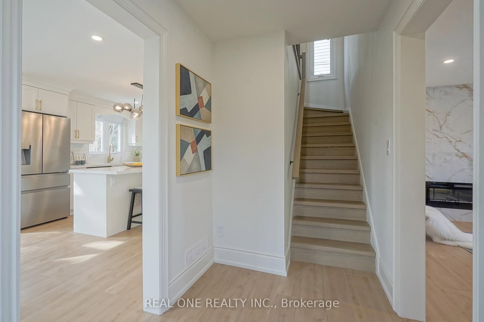 113 Hillcroft St, Oshawa - Photo 18 of 40