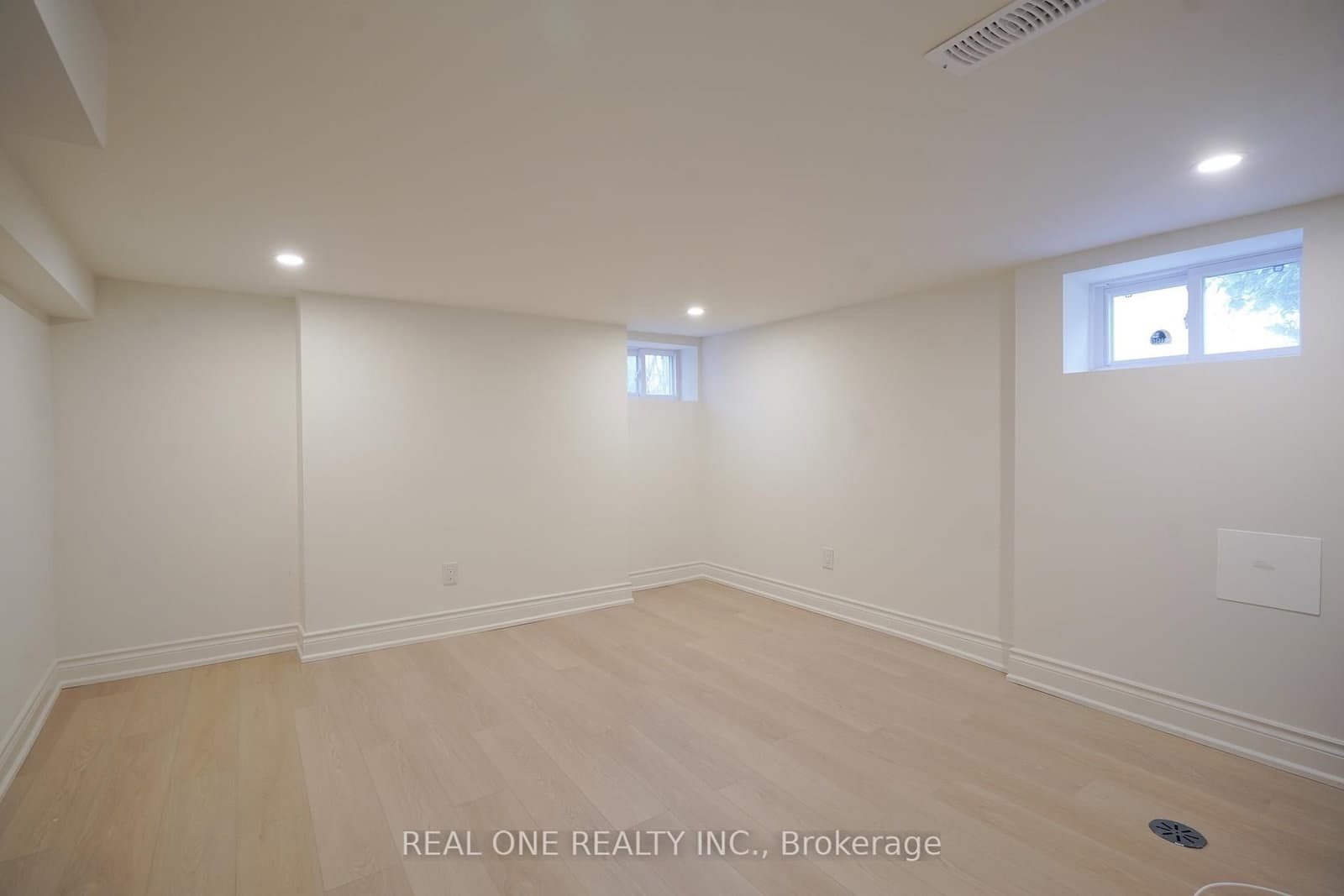 113 Hillcroft St, Oshawa - Photo 38 of 40