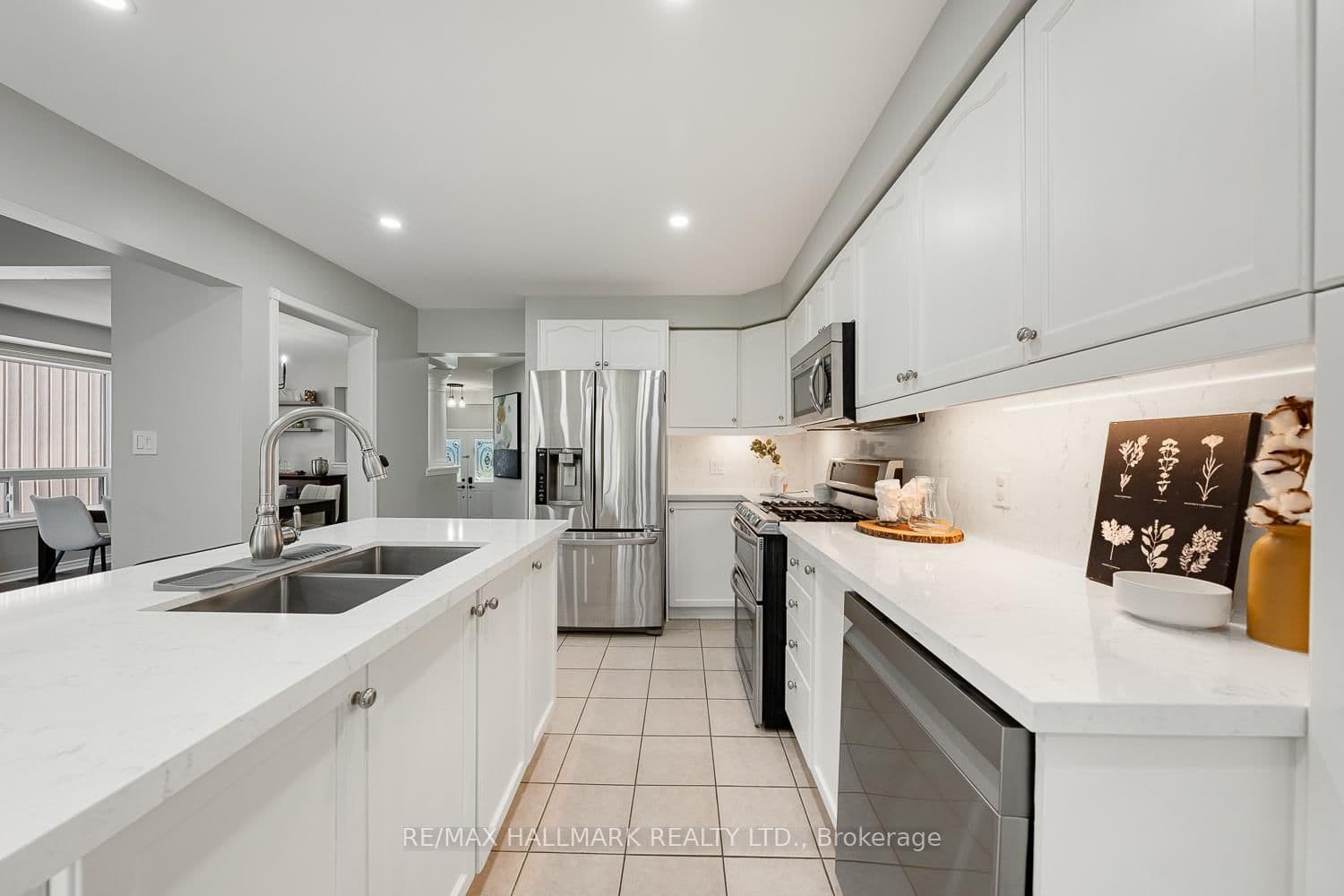 1134 Tall Pine Ave, Oshawa - Photo 15 of 40
