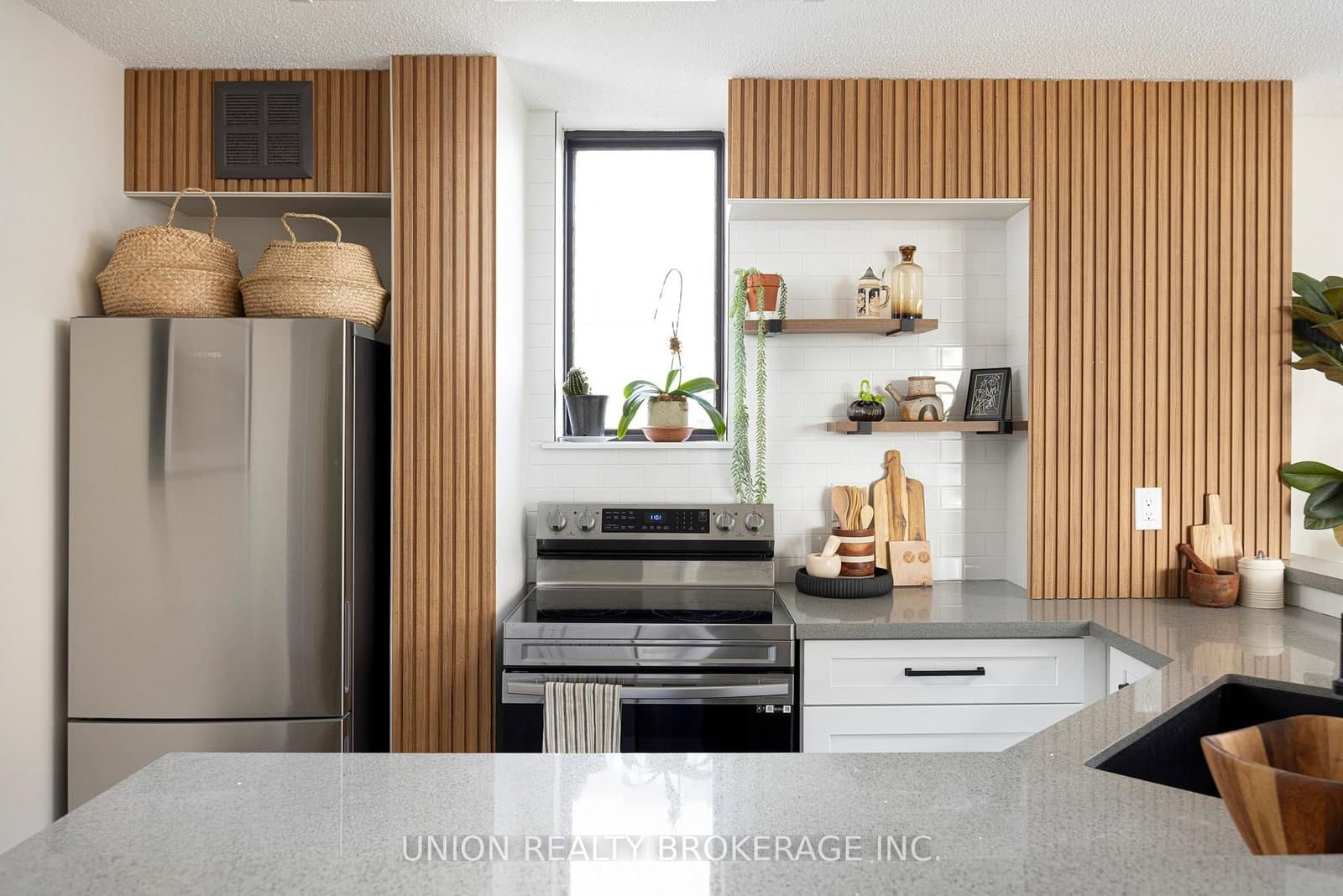 1201-95 Lombard St, Toronto - Photo 13 of 33