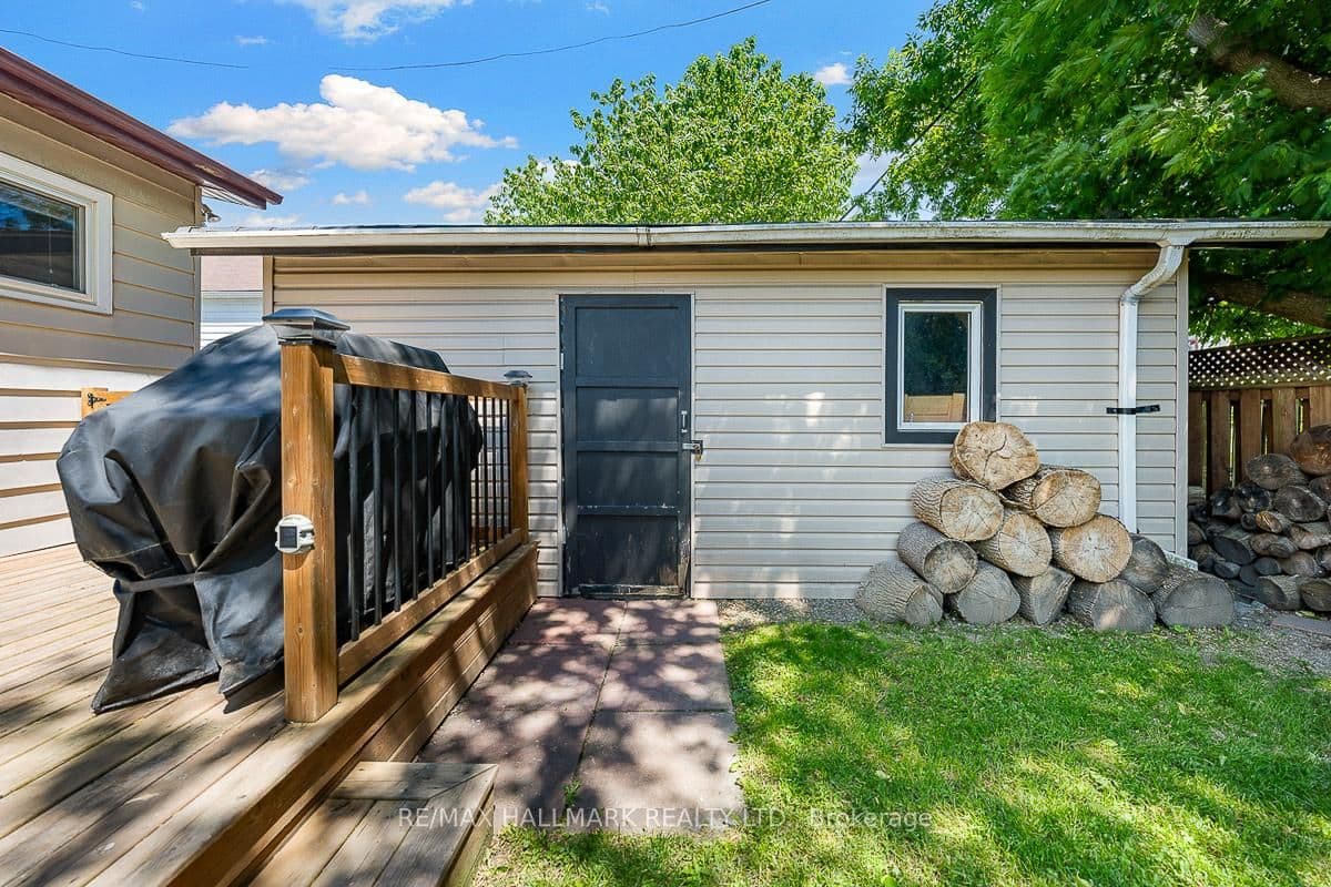 125 Banting Ave, Oshawa - Photo 34 of 40