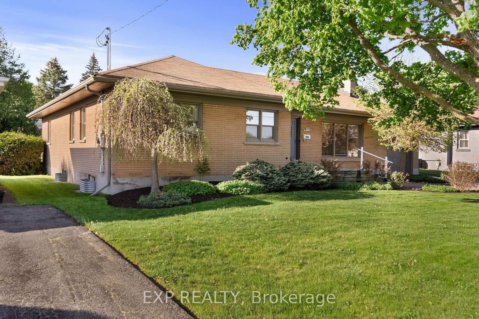 132 Winona Ave, Oshawa - Photo 2 of 40