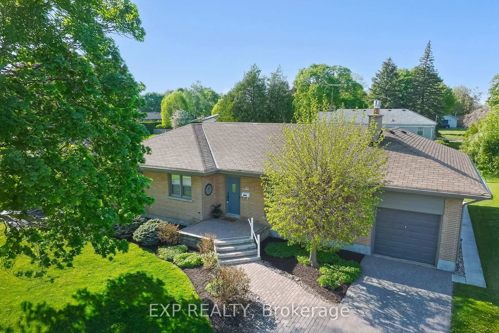 132 Winona Ave, Oshawa - Photo 5 of 40