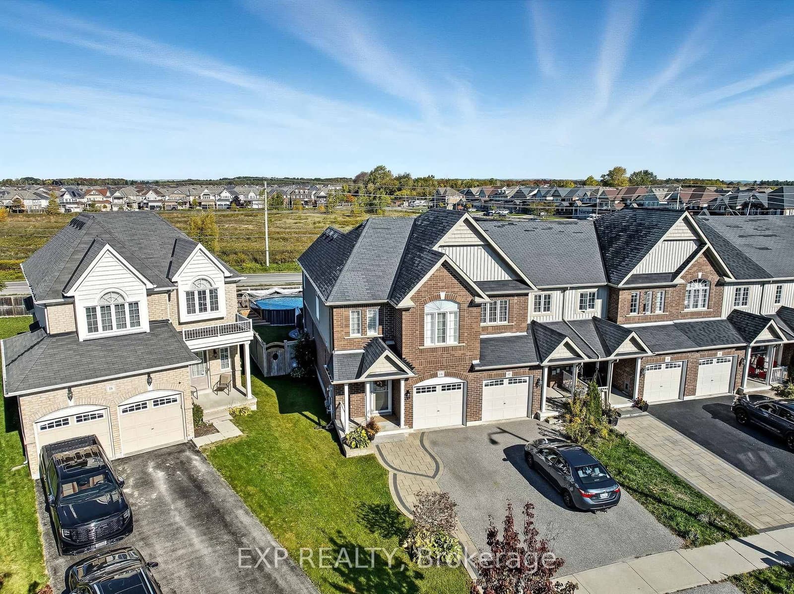 14 Westover Dr, Bowmanville - Photo 3 of 40