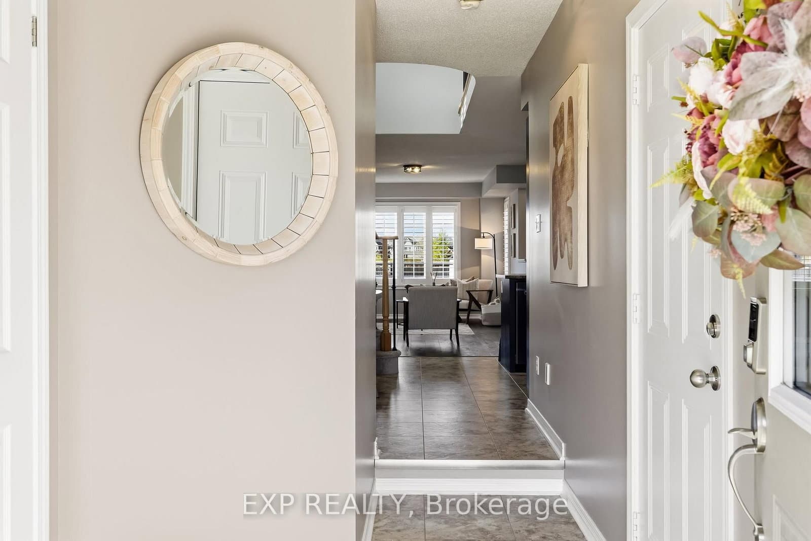 14 Westover Dr, Bowmanville - Photo 7 of 40