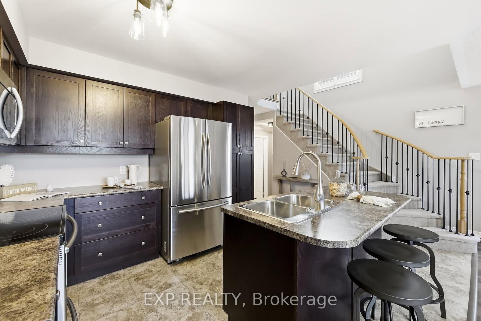 14 Westover Dr, Bowmanville - Photo 10 of 40