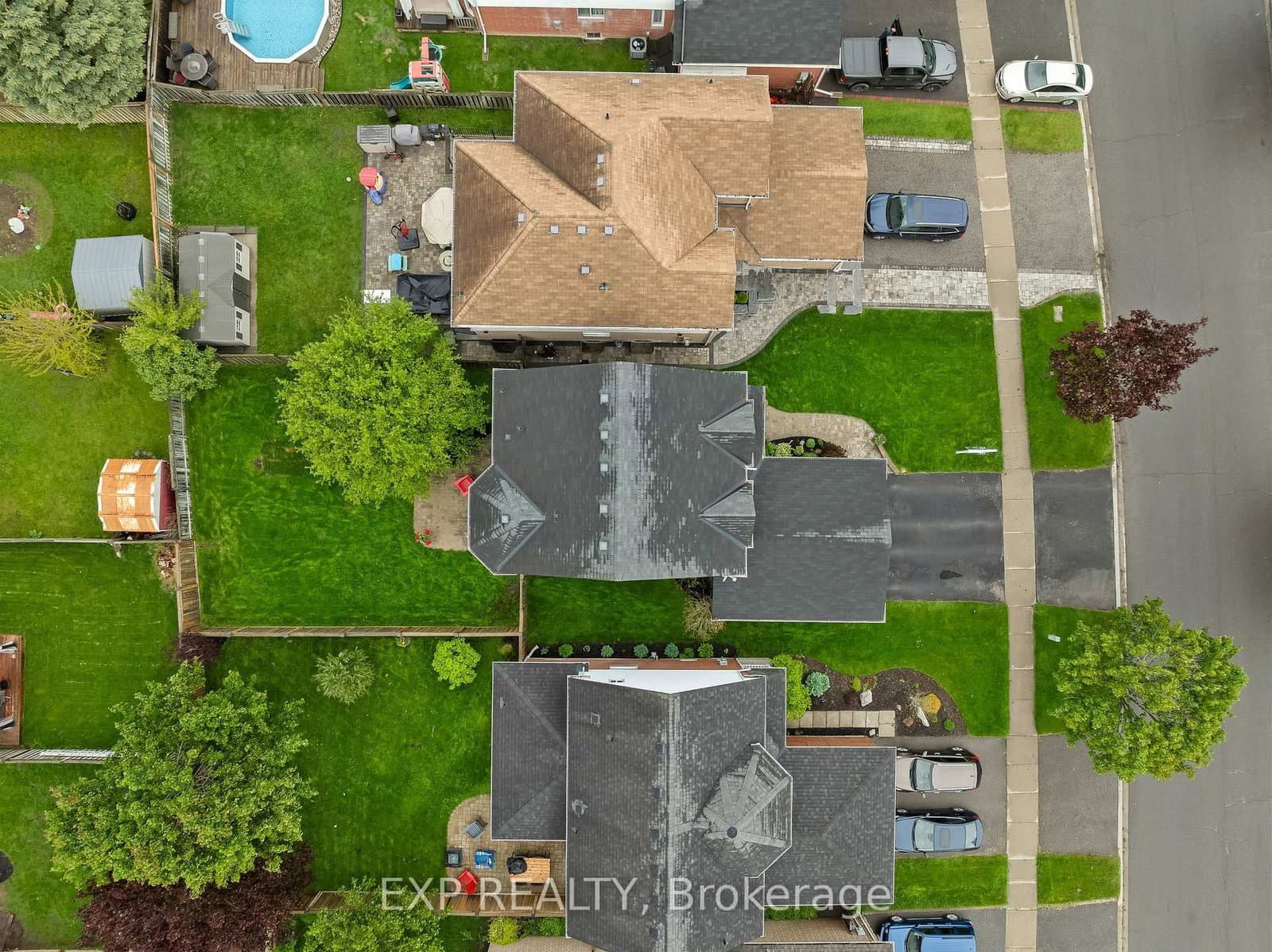 104 Apple Blossom Blvd, Bowmanville - Photo 2 of 40