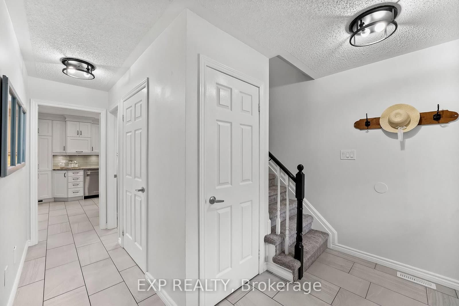 104 Apple Blossom Blvd, Bowmanville - Photo 8 of 40