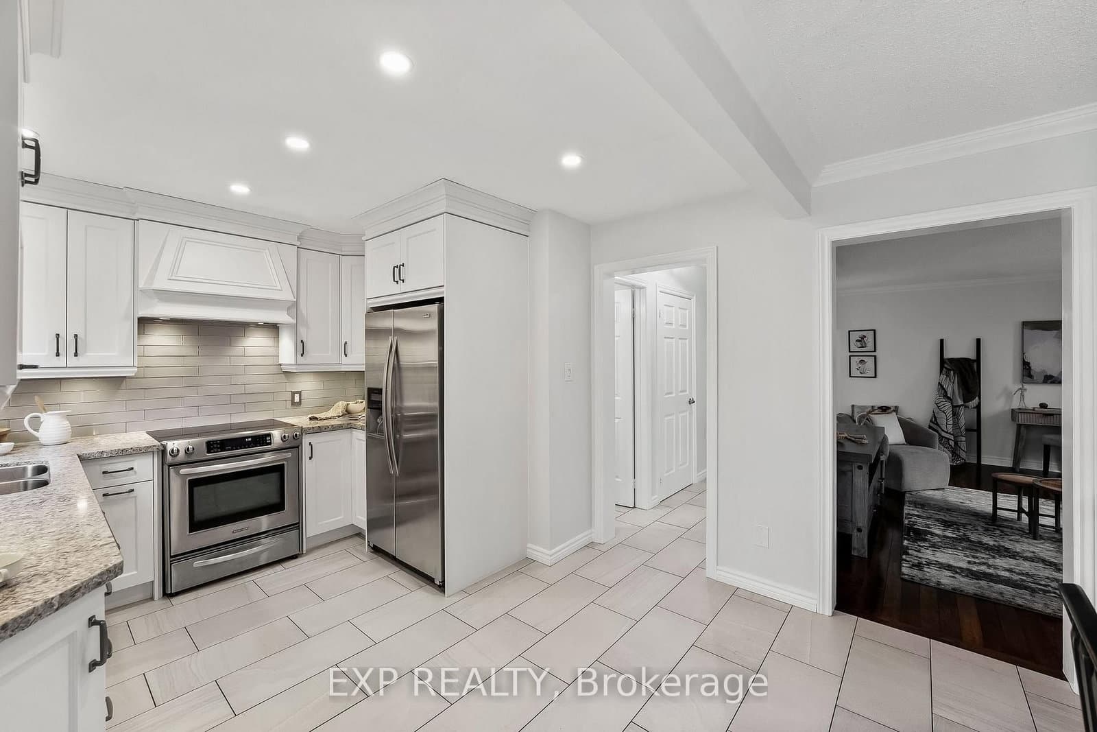 104 Apple Blossom Blvd, Bowmanville - Photo 12 of 40