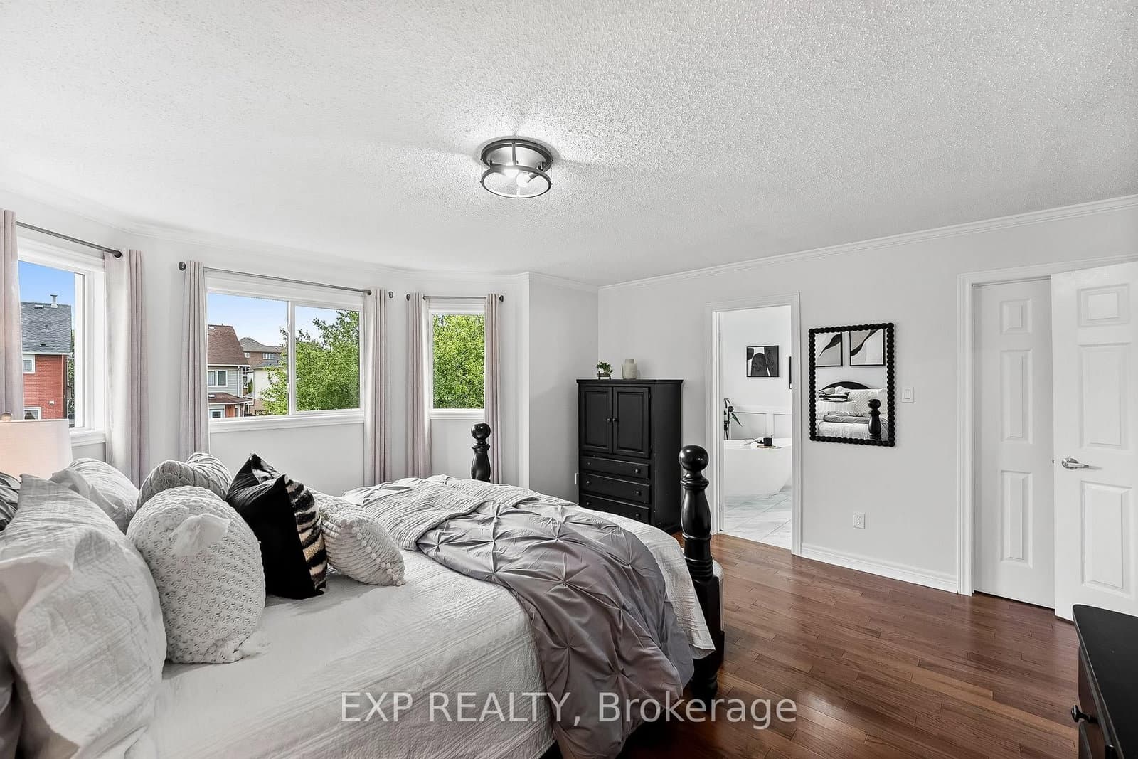 104 Apple Blossom Blvd, Bowmanville - Photo 25 of 40