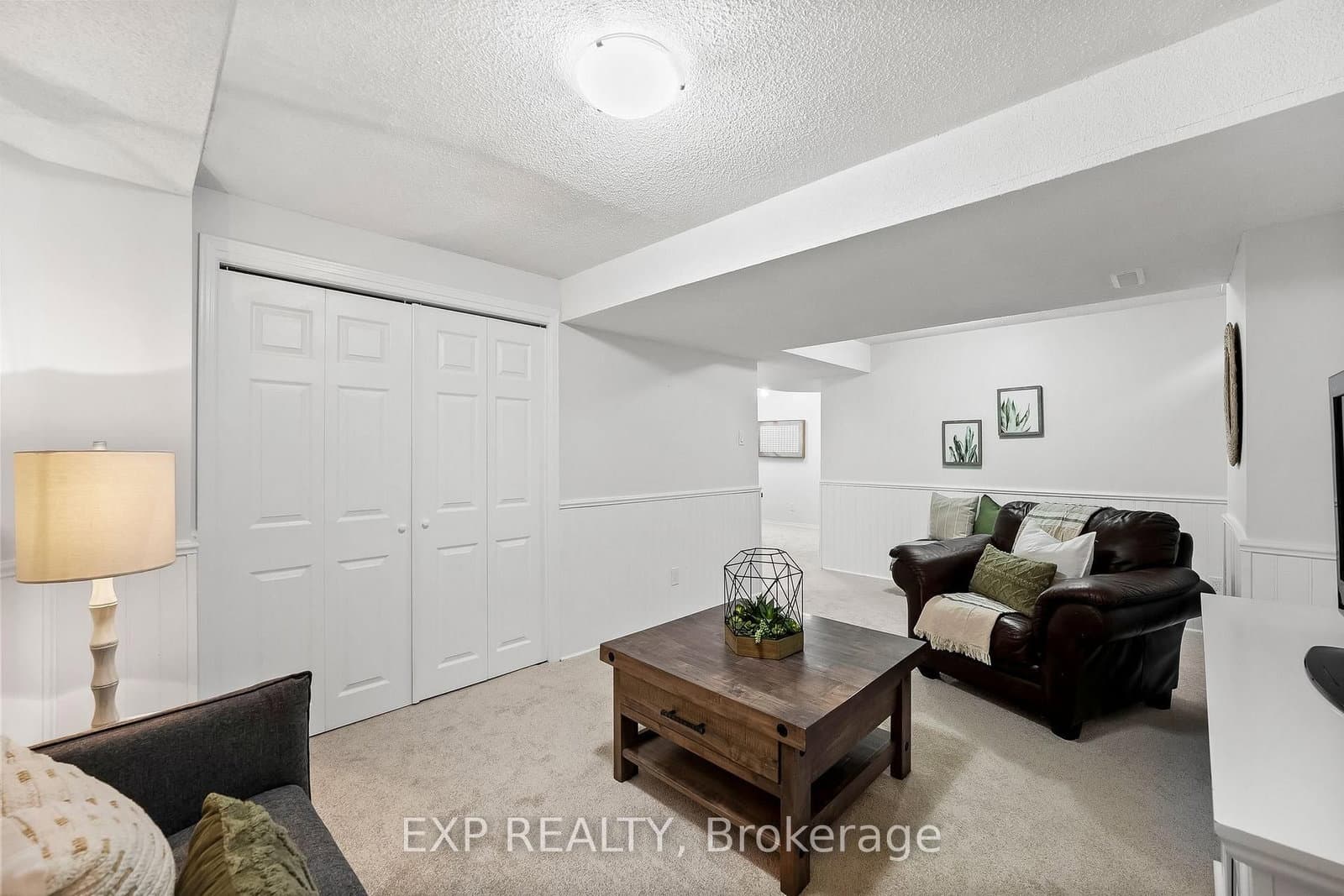 104 Apple Blossom Blvd, Bowmanville - Photo 35 of 40