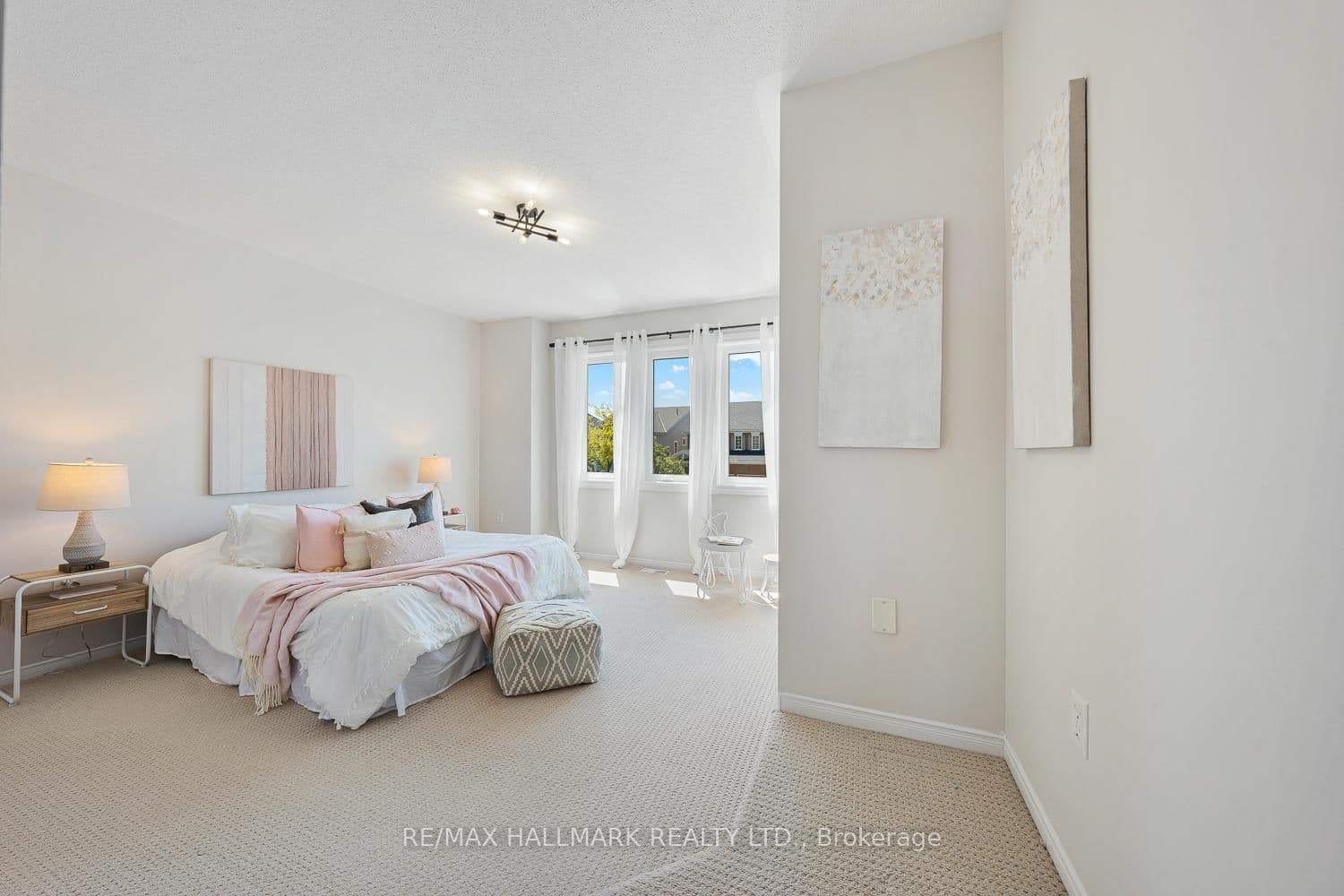1581 Arborwood Dr, Oshawa - Photo 23 of 40