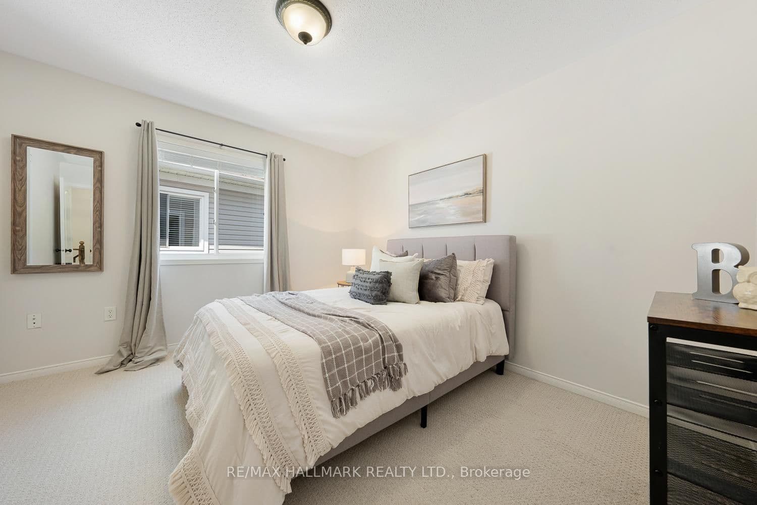 1581 Arborwood Dr, Oshawa - Photo 25 of 40