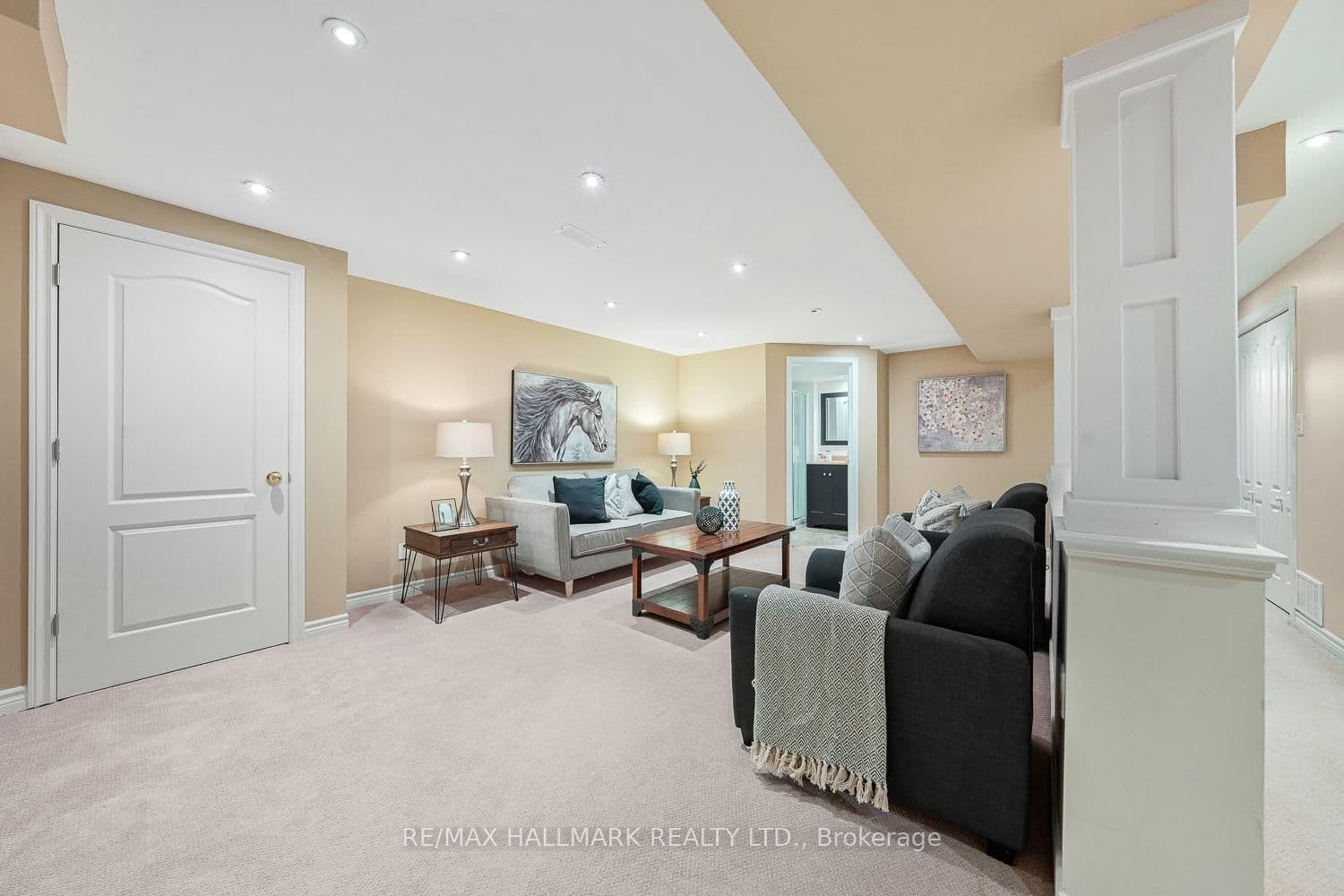 1581 Arborwood Dr, Oshawa - Photo 30 of 40