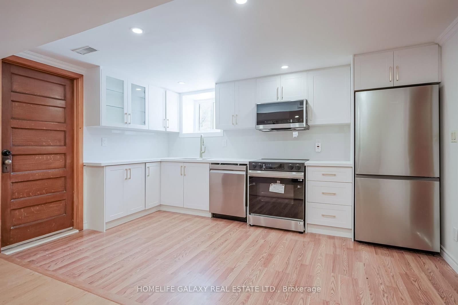 1584 Hwy 2, Courtice