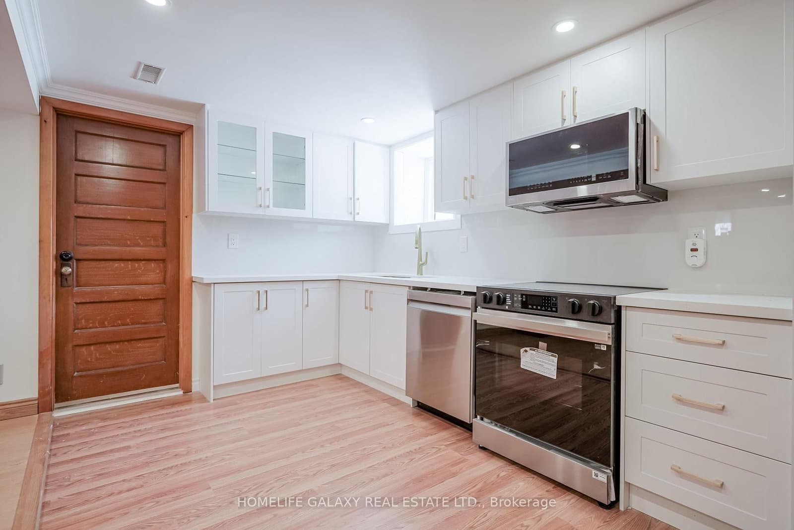 1584 Hwy 2, Courtice - Photo 4 of 16