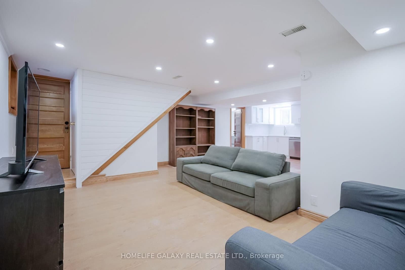 1584 Hwy 2, Courtice - Photo 6 of 16