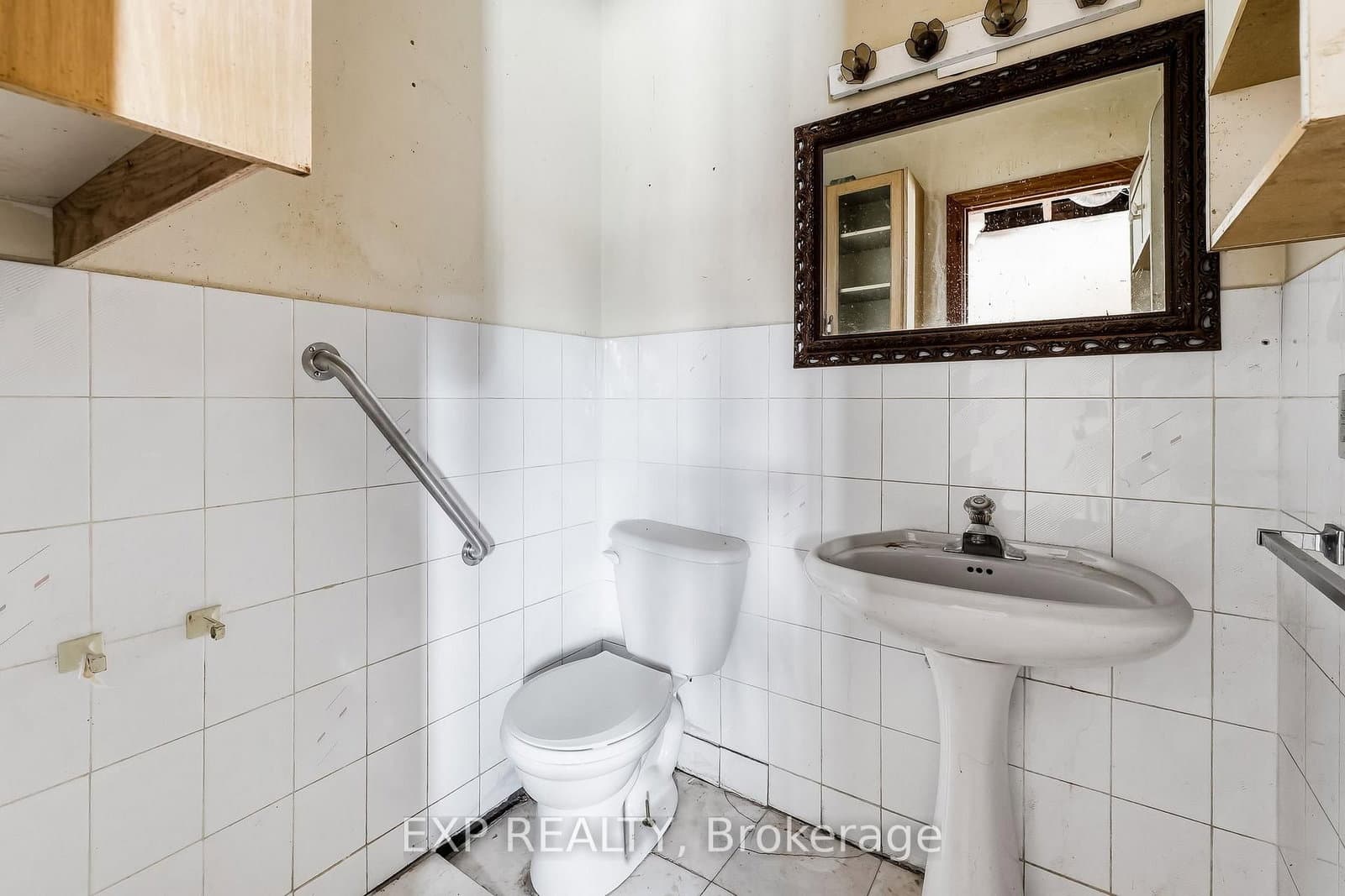 1622 Burns St E, Whitby - Photo 13 of 40