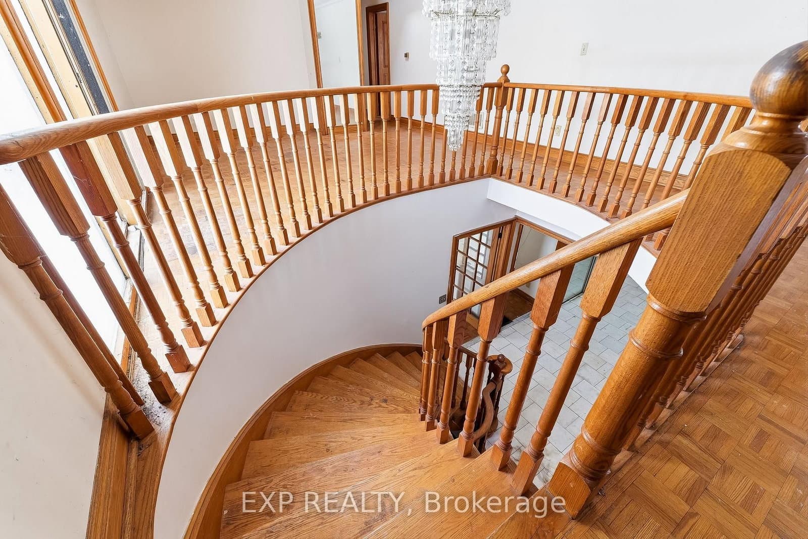 1622 Burns St E, Whitby - Photo 25 of 40