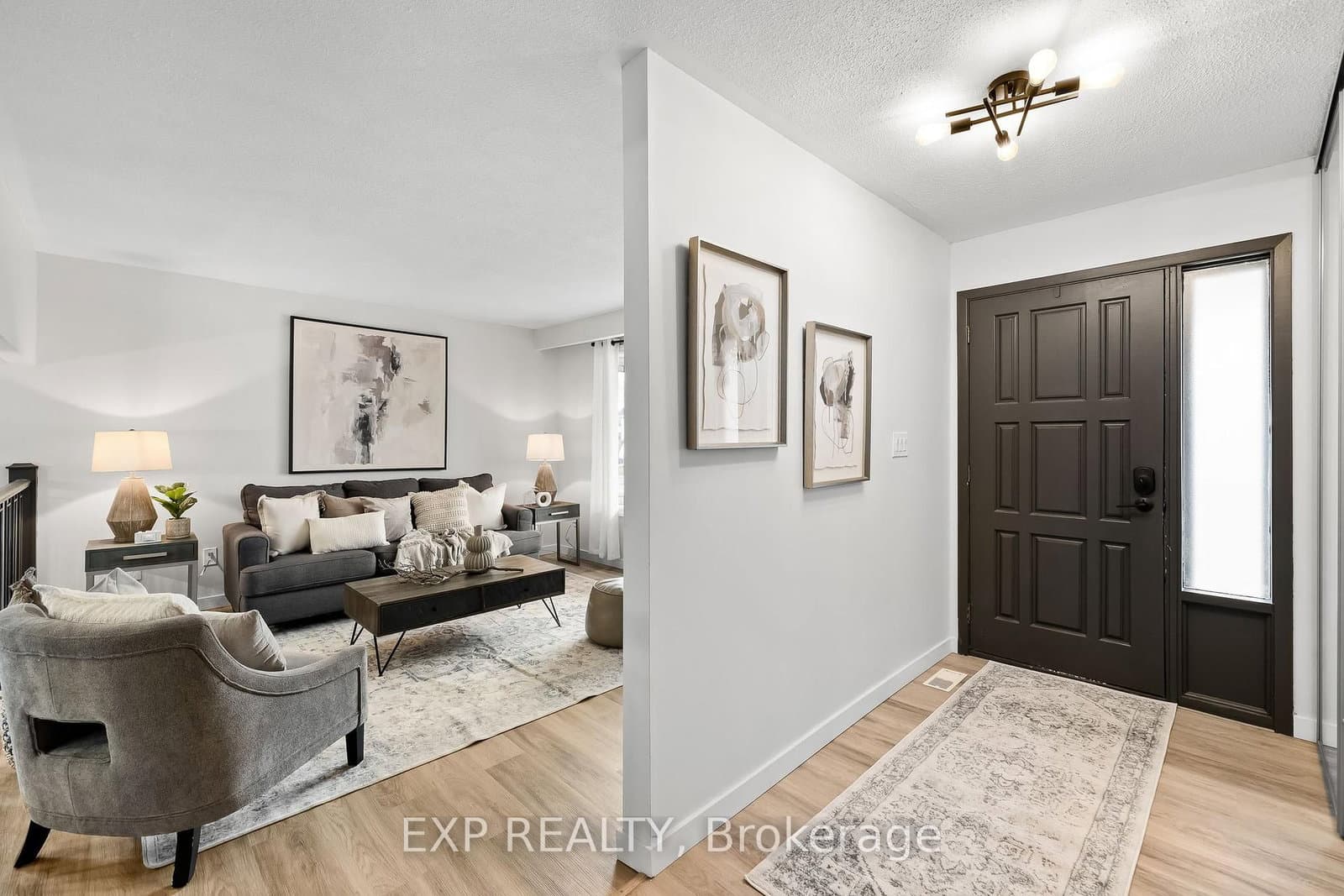 17 Lawrence Cres, Bowmanville - Photo 6 of 40
