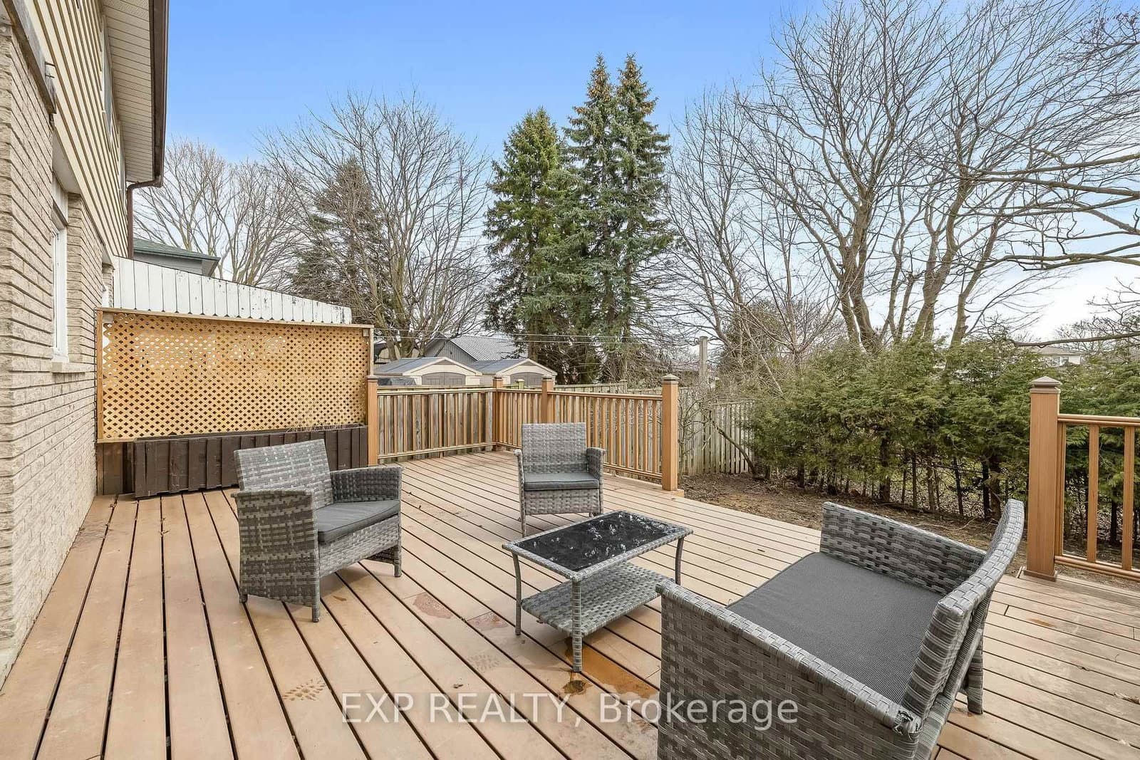 17 Lawrence Cres, Bowmanville - Photo 37 of 40